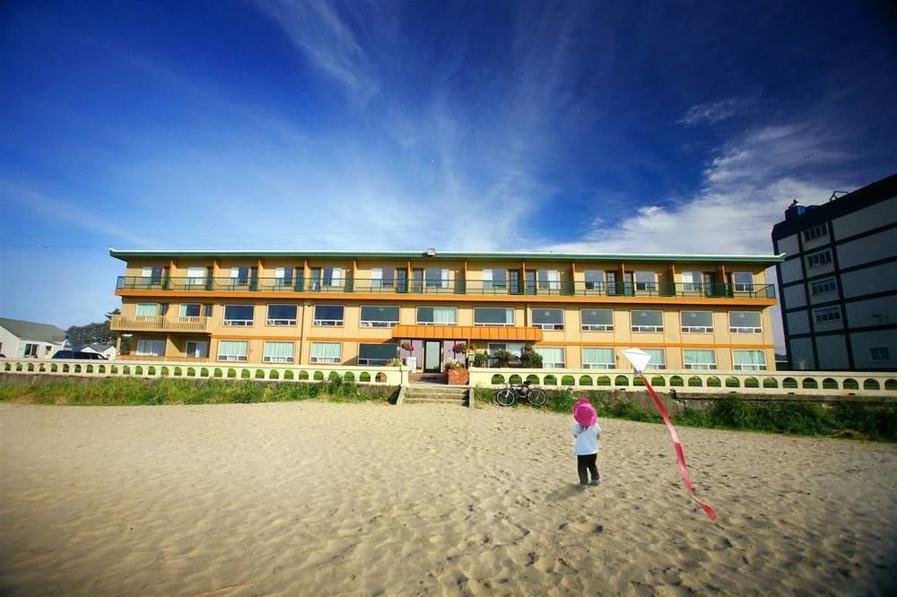 Seashore Inn On The Beach סיסייד מראה חיצוני תמונה